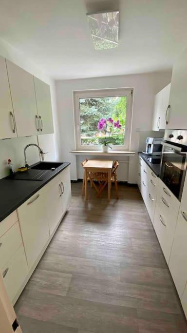 Apartment Zentral In Buer,ruhig,eg,garten,terrasse,garage *